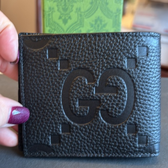 NWOT Gucci wallet - Picture 5 of 8